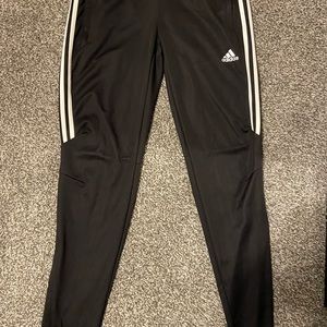 Woman’s Adidas Tiro 18 pants